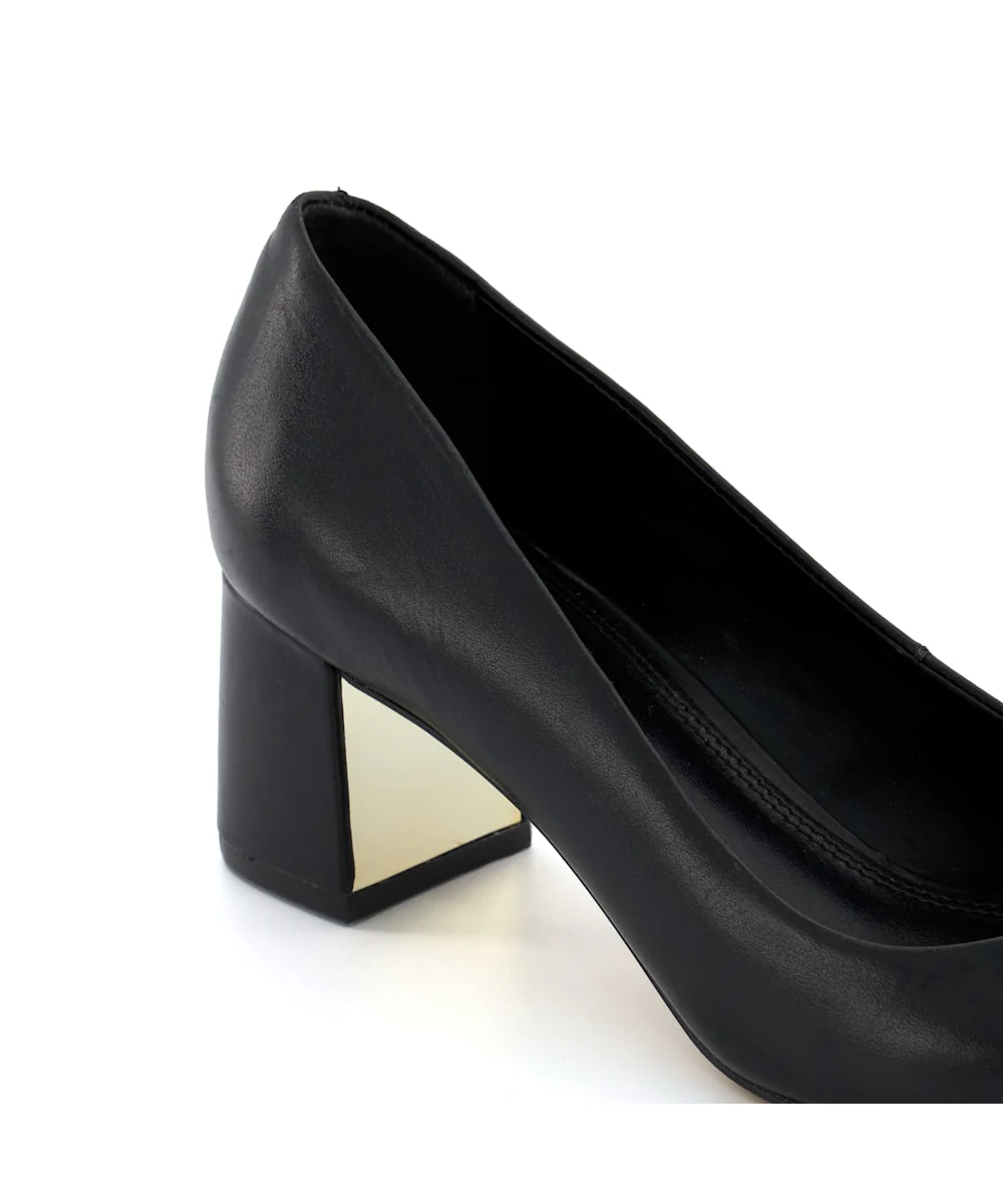 Assure - Black - Image 3
