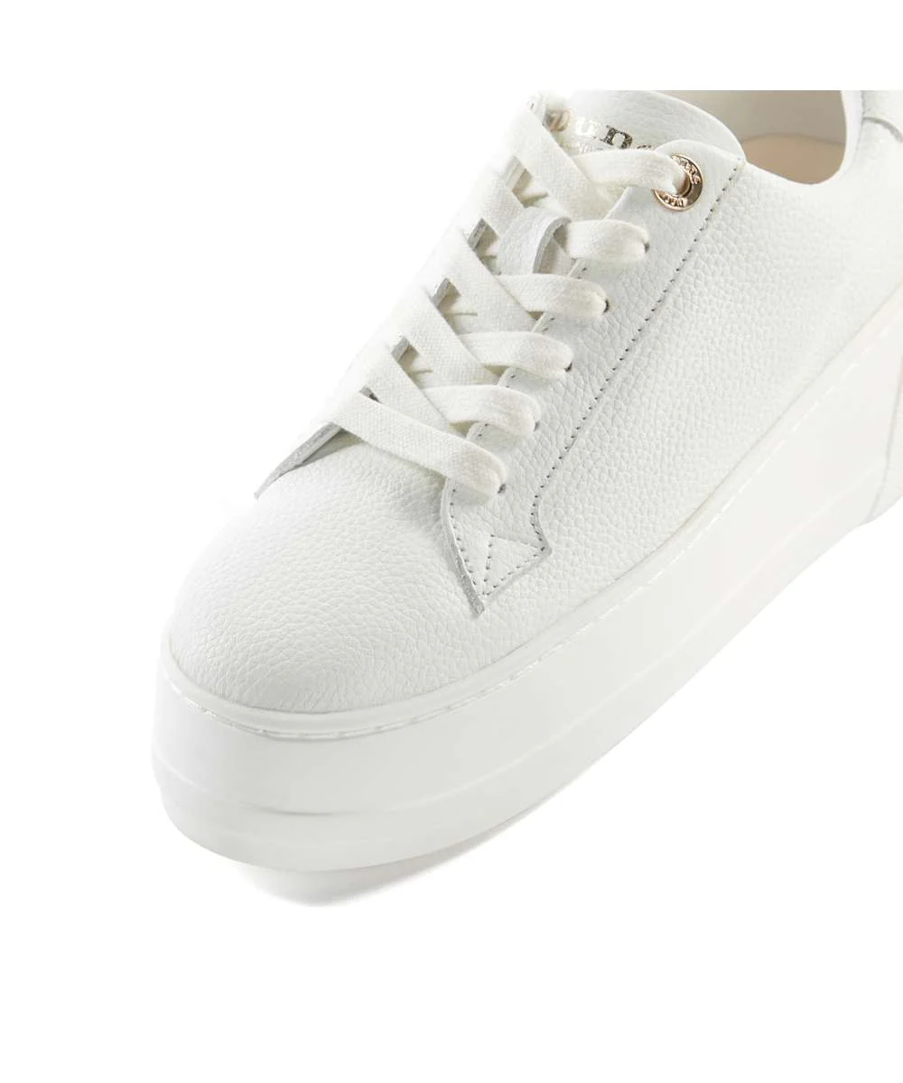 Episode - White - Image 6