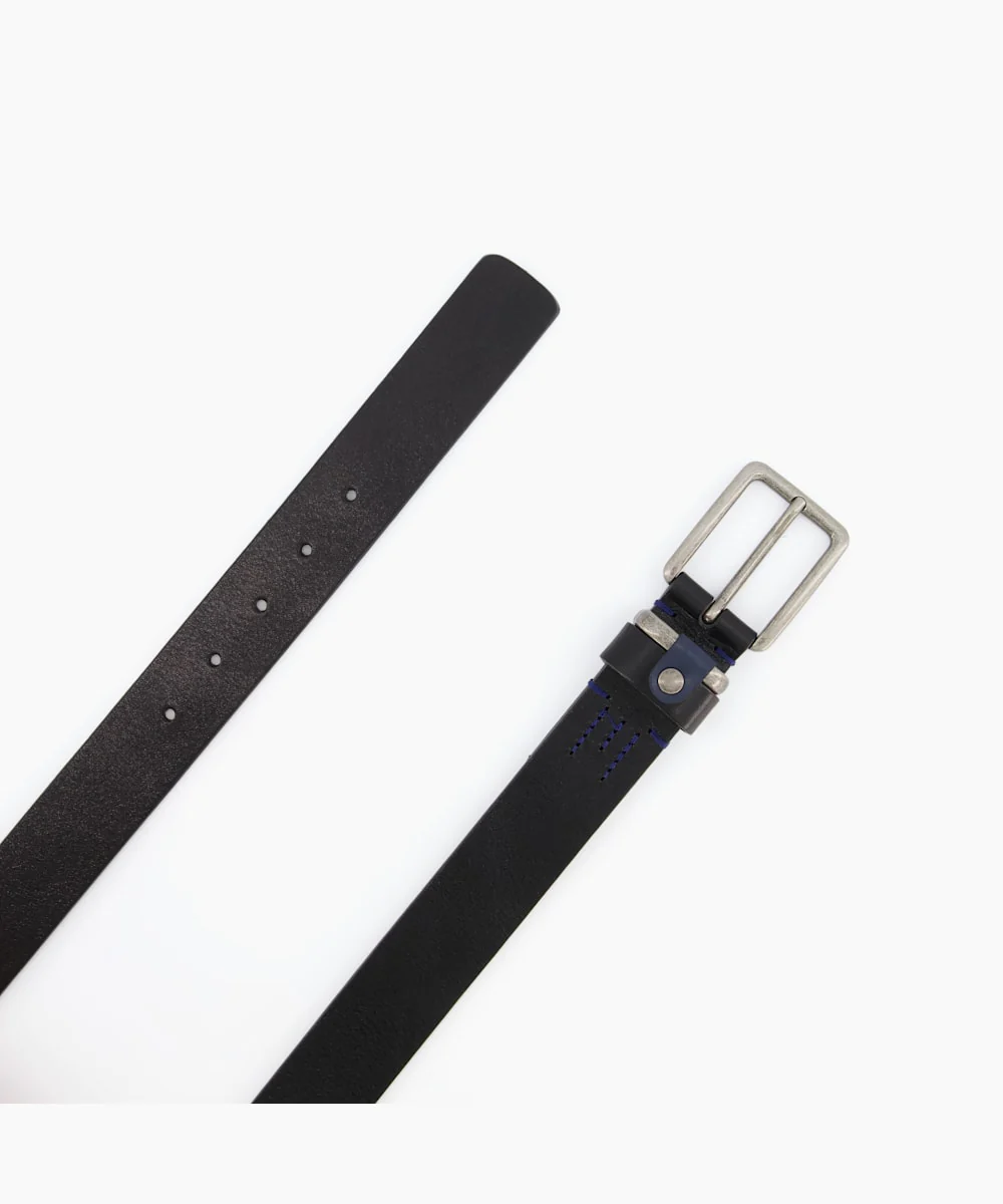 Ornwell - Black - Image 3