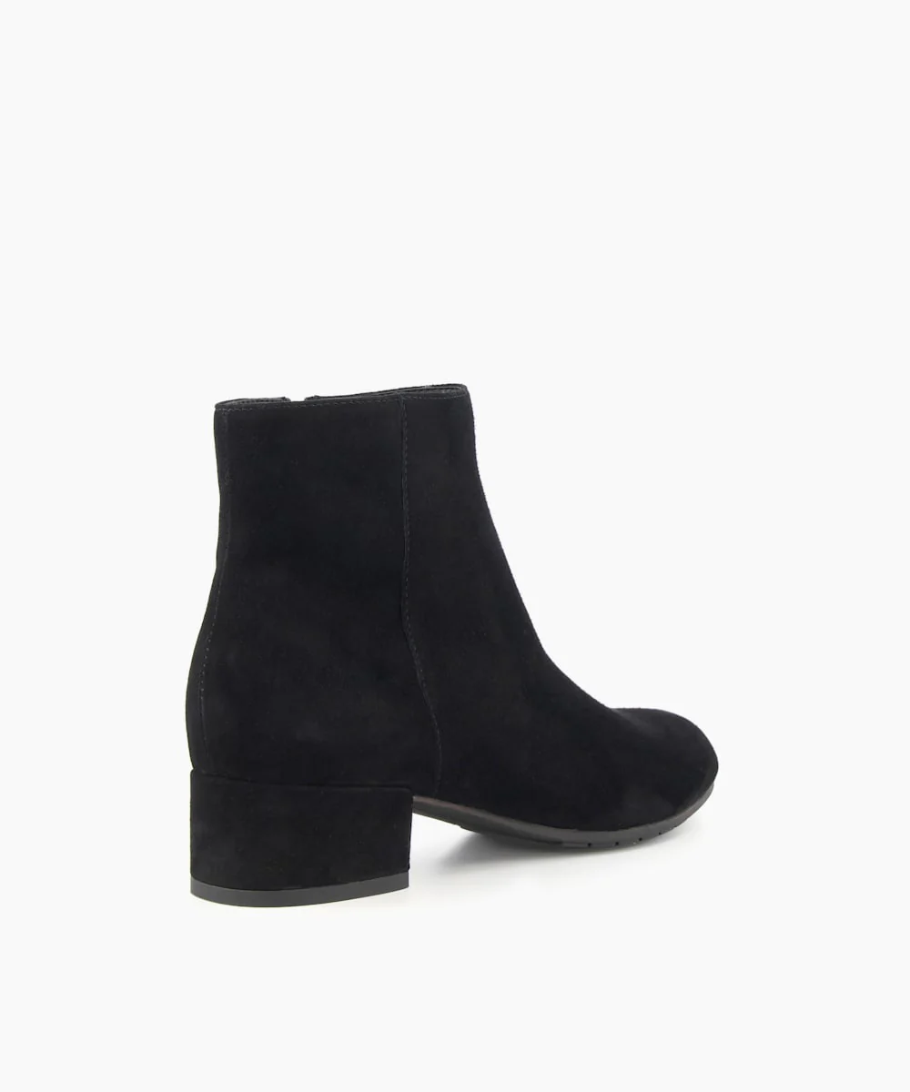 Pippie - Black - Image 4